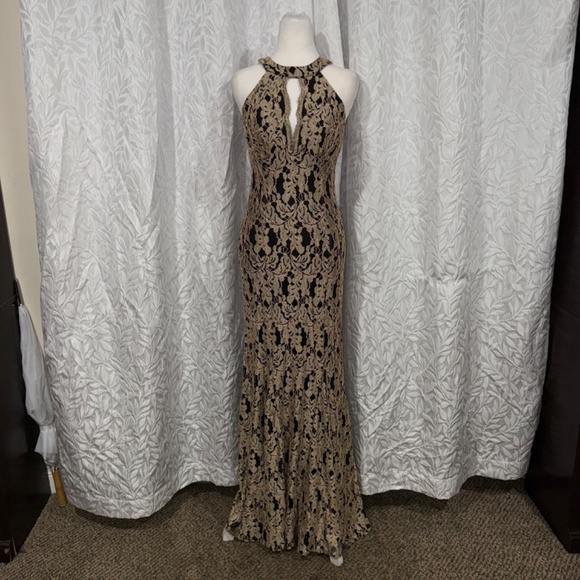 black and gold body con formal prom halter fitted size small bridesmaid dress - Picture 5 of 11